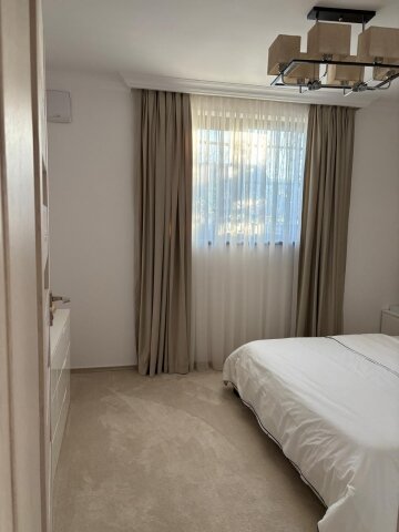 Casa, 5 camere, constructie 2022, teren 1000mp, Mehedinta, 220.000euro